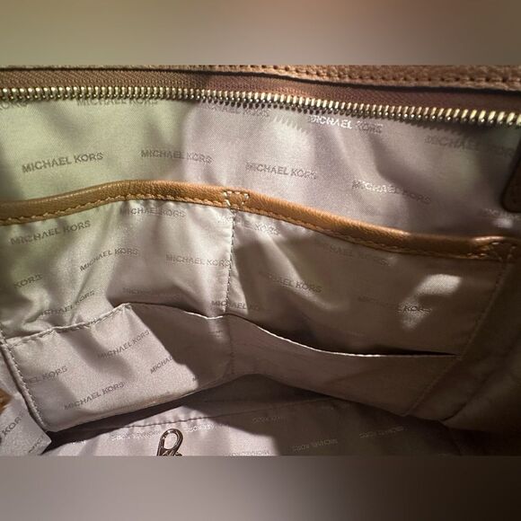 NEW Michael Kors Hamilton Studio Brown Acorn Leather Satchel Camel Keylet $428 - Picture 14 of 16